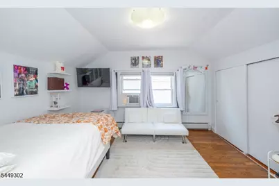 160 Mt Vernon St, Ridgefield, NJ 07660 - Photo 12