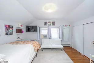 160 Mt Vernon St, Ridgefield, NJ 07660 - Photo 12