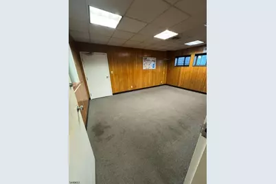330 Livingston Ave, New Brunswick, NJ 08901 - Photo 6