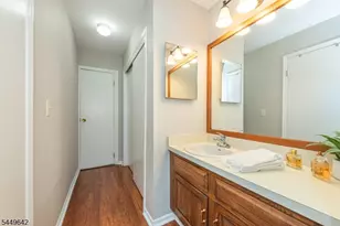 31 Sage Ct Ondo, Bedminster Township, NJ 07921 - Photo 30