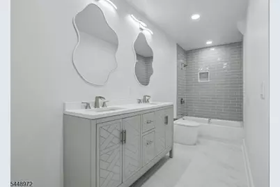 43 Crescent Dr, Morris Township, NJ 07960 - Photo 32