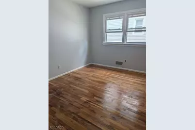 46 Sager Pl, Hillside, NJ 07205 - Photo 12