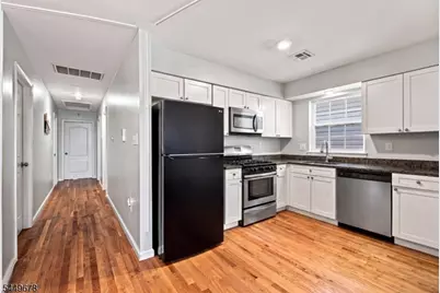 312 Orange St, Newark, NJ 07103 - Photo 4