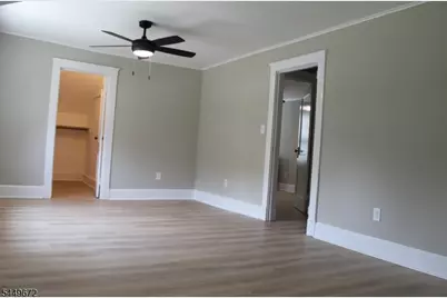 52 Mill Rd #2, Morris Township, NJ 07950 - Photo 6