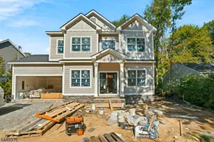 11 Maplewood Dr, Livingston, NJ 07039 - Photo 1
