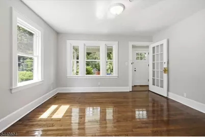 23B William St, Summit, NJ 07901 - Photo 4