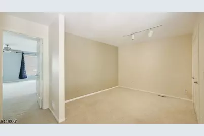 851 Princeton Ct, Branchburg Township, NJ 08853 - Photo 20
