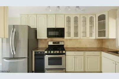 851 Princeton Ct, Branchburg Township, NJ 08853 - Photo 2