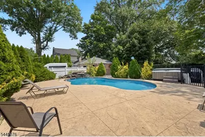 821 Wyoming Ave, Elizabeth, NJ 07208 - Photo 34