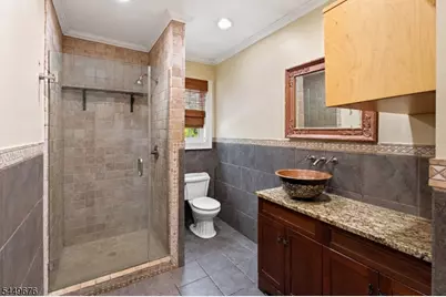 821 Wyoming Ave, Elizabeth, NJ 07208 - Photo 16