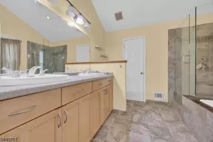 2002 S Branch Dr, Readington, NJ 08889 - Photo 28