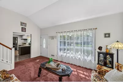 10 Frances Rd, Lincoln Park, NJ 07035 - Photo 10