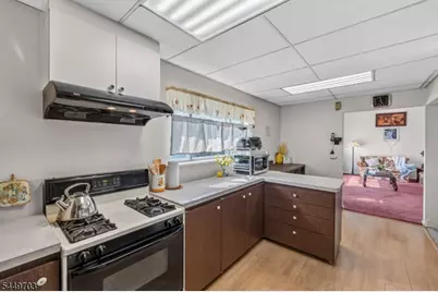 10 Frances Rd, Lincoln Park, NJ 07035 - Photo 16