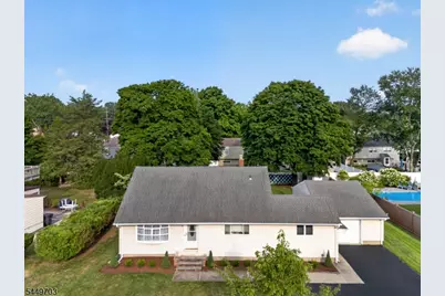 10 Frances Rd, Lincoln Park, NJ 07035 - Photo 2