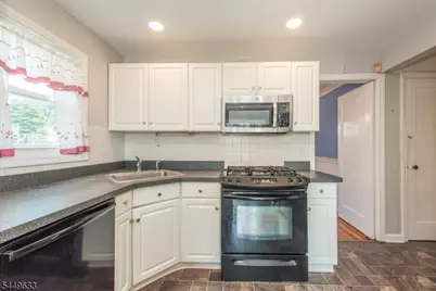 198 Norman Rd, Newark, NJ 07106 - Photo 14