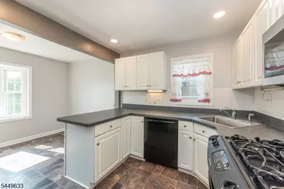198 Norman Rd, Newark, NJ 07106 - Photo 12