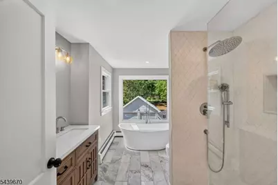 129 W Oak St, Bernards Township, NJ 07920 - Photo 34