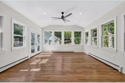 129 W Oak St, Bernards Township, NJ 07920 - Photo 18