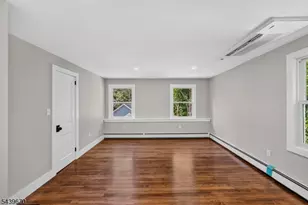 129 W Oak St, Bernards Township, NJ 07920 - Photo 32