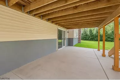51 Hilltop Ave, Berkeley Heights Township, NJ 07922 - Photo 14