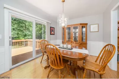51 Hilltop Ave, Berkeley Heights Township, NJ 07922 - Photo 4