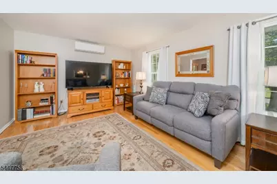 51 Hilltop Ave, Berkeley Heights Township, NJ 07922 - Photo 22