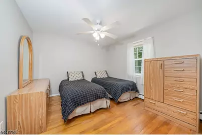 51 Hilltop Ave, Berkeley Heights Township, NJ 07922 - Photo 30