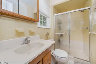 51 Hilltop Ave, Berkeley Heights Township, NJ 07922 - Photo 28