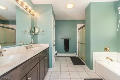 88 Crescent Dr, Hampton Township, NJ 07860 - Photo 20