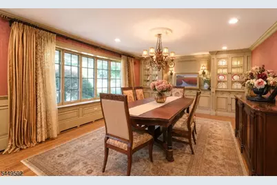 120 Timberhill Dr, East Hanover Township, NJ 07936 - Photo 4