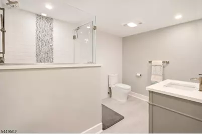 120 Timberhill Dr, East Hanover Township, NJ 07936 - Photo 32