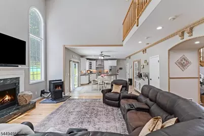 15 Ascot Ln, Byram Township, NJ 07871 - Photo 12