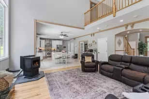15 Ascot Ln, Byram Township, NJ 07871 - Photo 10
