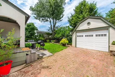 786 Lake St, Newark, NJ 07104 - Photo 26