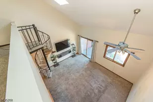 14 Stonehill Dr, Vernon, NJ 07462 - Photo 28