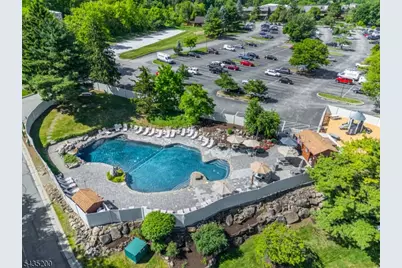 14 Stonehill Dr #6, Vernon, NJ 07462 - Photo 8