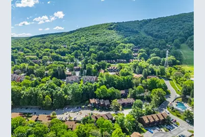 14 Stonehill Dr #6, Vernon, NJ 07462 - Photo 4