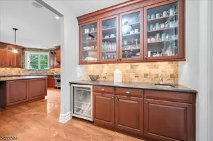 1296 Mt Vernon Rd, Bridgewater Twp., NJ 08807 - Photo 6