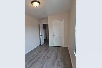18 Van Houten St #4, Paterson, NJ 07505 - Photo 8