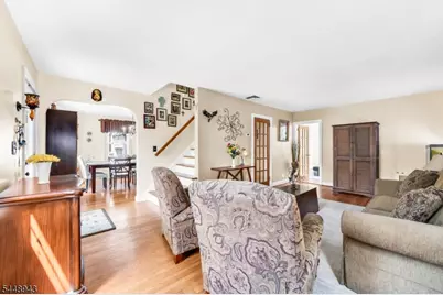 473 Whitewood Rd, Union Township, NJ 07083 - Photo 6