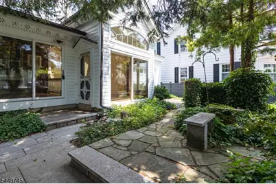 35 Perry St, Lambertville, NJ 08530 - Photo 8