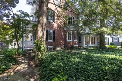 35 Perry St, Lambertville, NJ 08530 - Photo 4