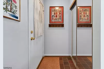 68 Overlook Dr, Union Township, NJ 08809 - Photo 2
