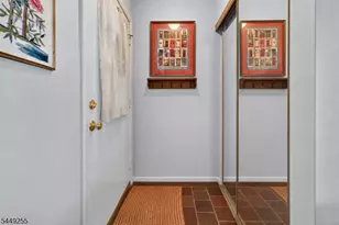 68 Overlook Dr, Union Township, NJ 08809 - Photo 2