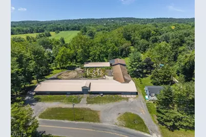 68 Johanna Farms Rd, Raritan Township, NJ 08551 - Photo 1