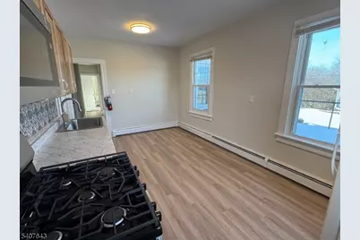 27 Filmore St, Phillipsburg, NJ 08865 - Photo 8
