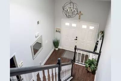 5 Gerald Court, Lebanon, NJ 08833 - Photo 2
