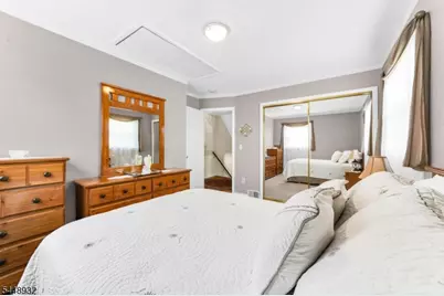 536 Fairway Dr, Union Township, NJ 07083 - Photo 16