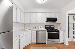 53 Dewitt Ln, Hillsborough Township, NJ 08844 - Photo 10