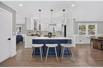 61 Bart Pl, Clifton, NJ 07013 - Photo 8